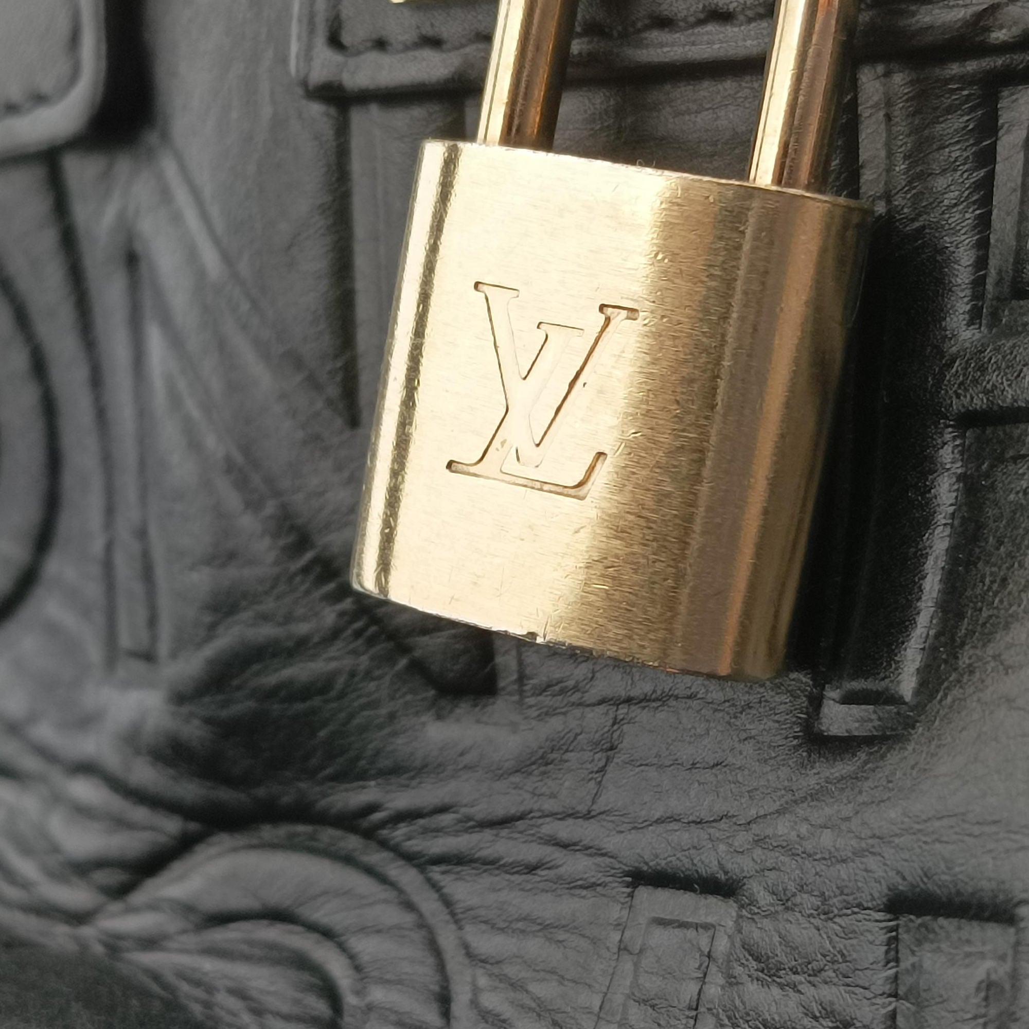 Vintage Louis Vuitton Paris Spool Speedy Mini 20 BLACK Leather M95814 shoulderbag | stylenewstar