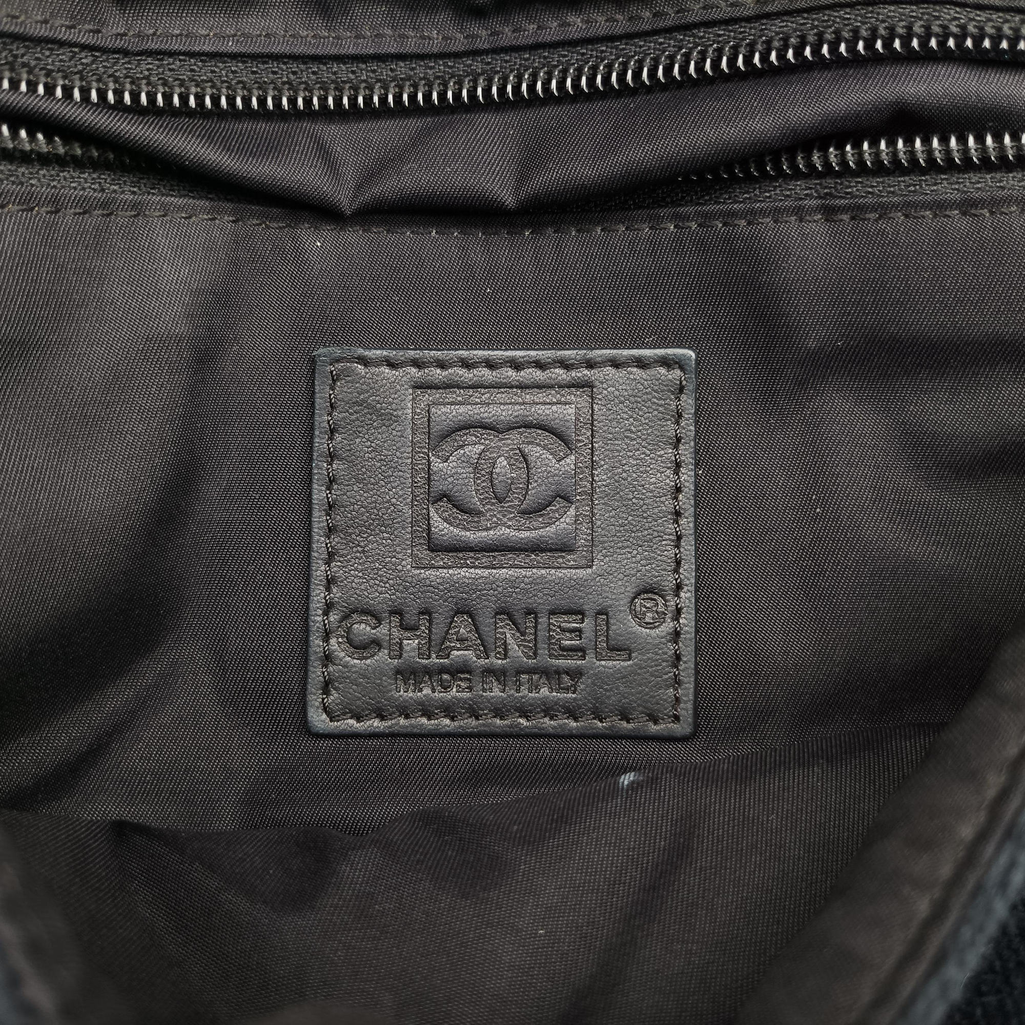 Vintage Chanel Sport Line Black×khaki Terry cloth×perforated leather A46094 shoulderbag | stylenewstar