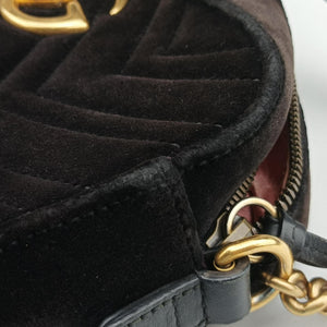 Pre-owned Gucci GG Marmont Black velour 447632 shoulderbag | stylenewstar