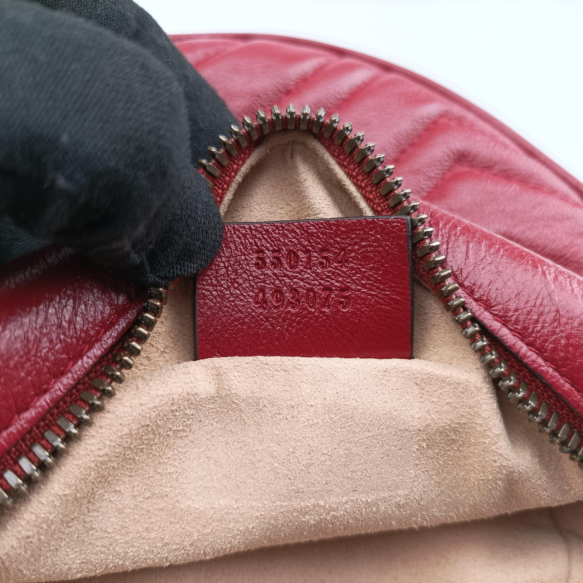 Secondhand Gucci GG Marmont Red Leather 550154 shoulderbag | stylenewstar
