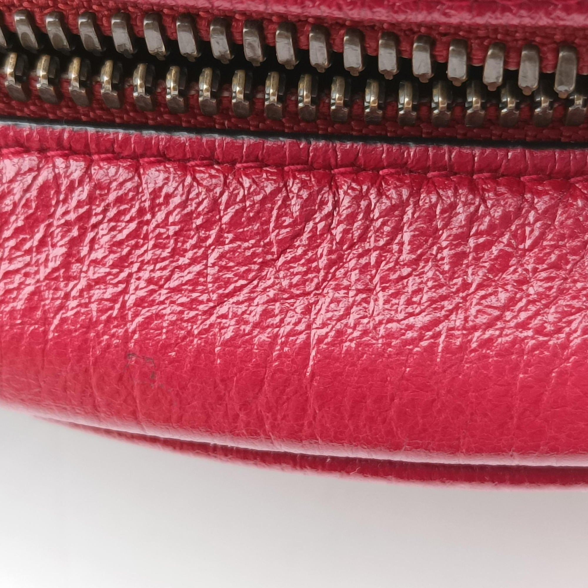 Secondhand Gucci GG Marmont Red Leather 550154 shoulderbag | stylenewstar