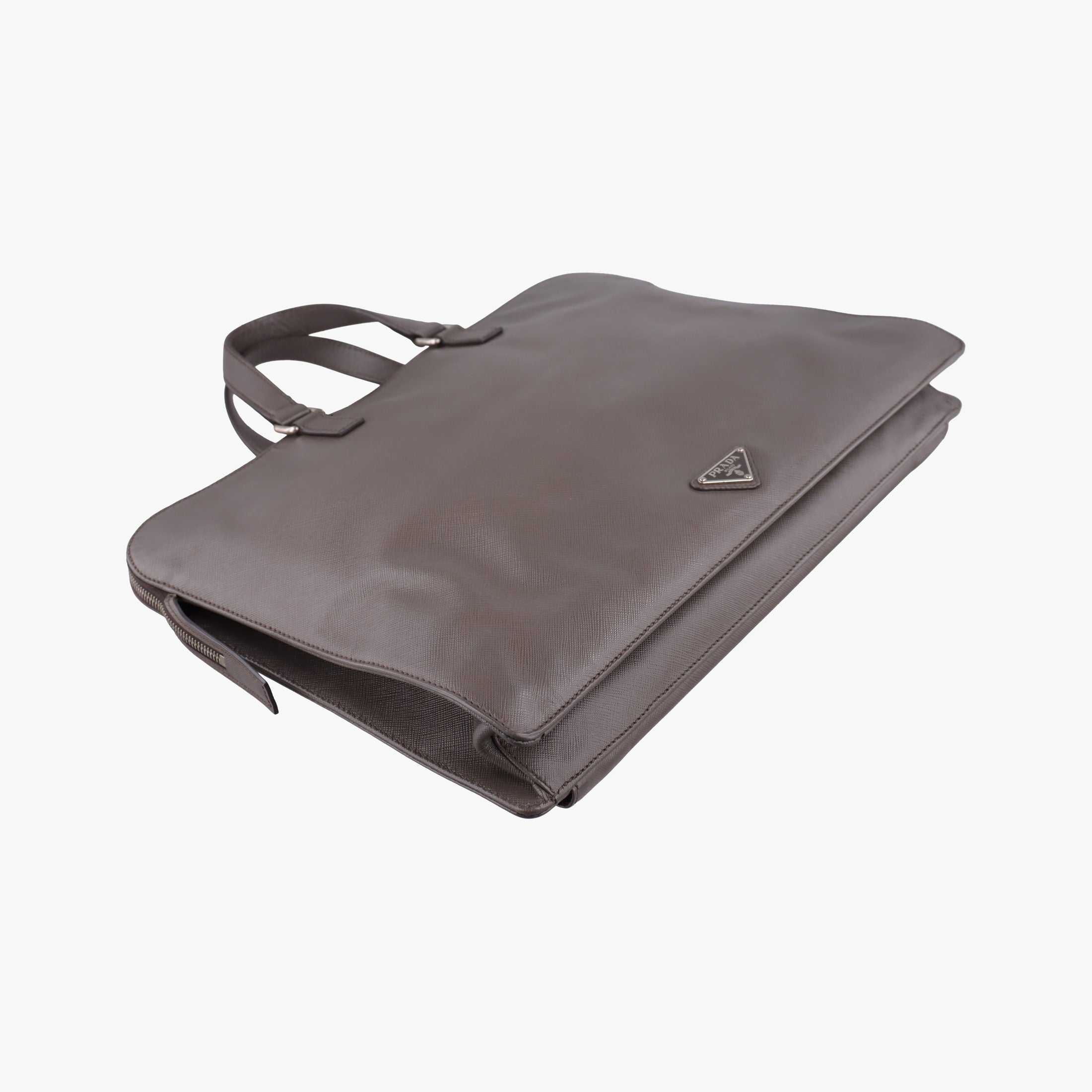 Pre-owned Prada Triangle Logo Plate Grey Saffiano Leather 178589 handbag | stylenewstar