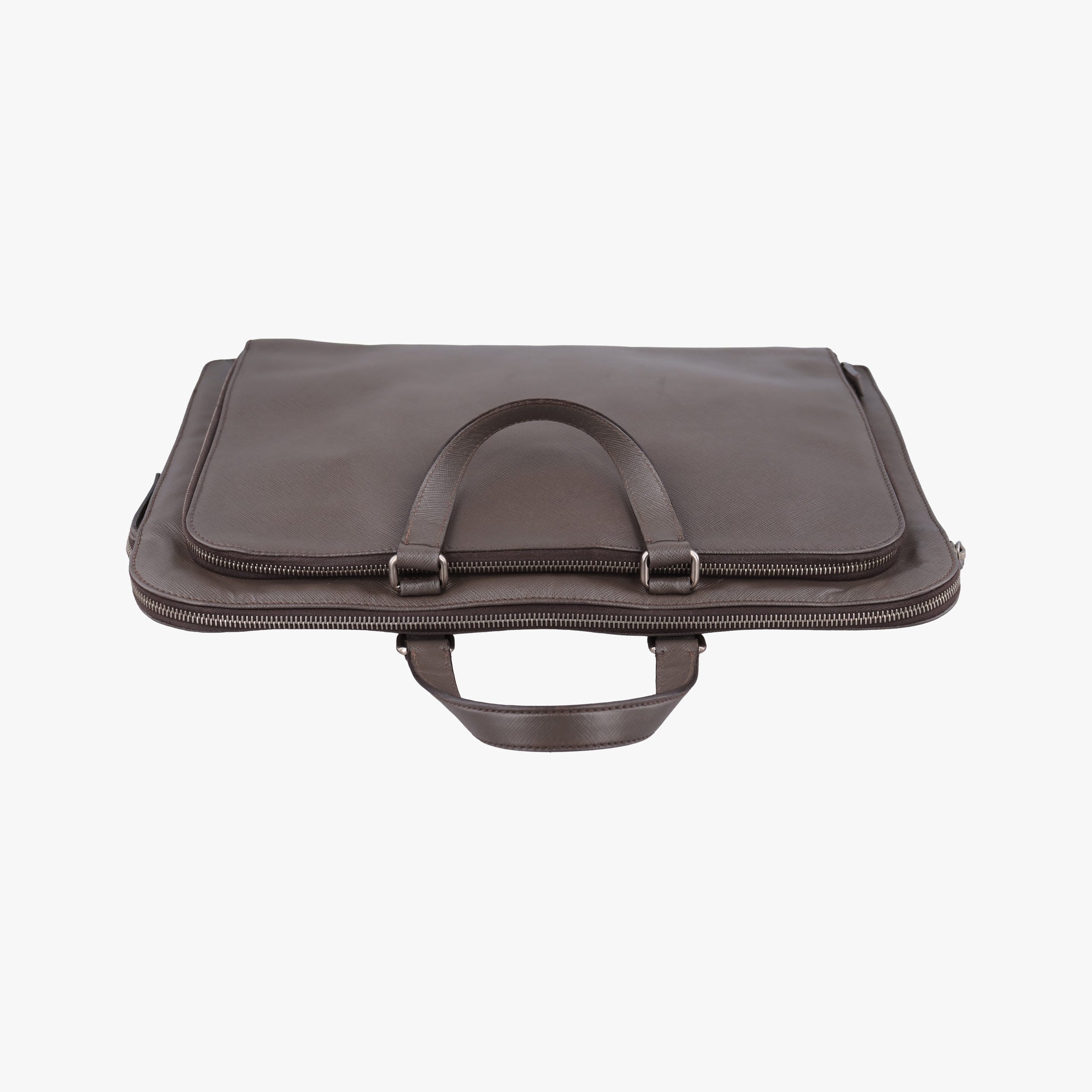 Pre-owned Prada Triangle Logo Plate Grey Saffiano Leather 178589 handbag | stylenewstar
