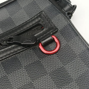 Pre-owned Louis Vuitton Utility Supplement Noir Damier Graphite N60324 clutchbag | stylenewstar