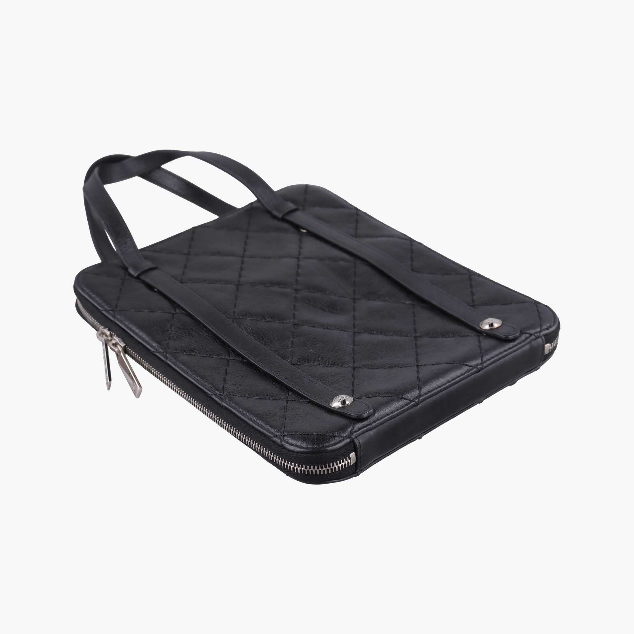Vintage Chanel Matelasse Black Leather  shoulderbag | stylenewstar