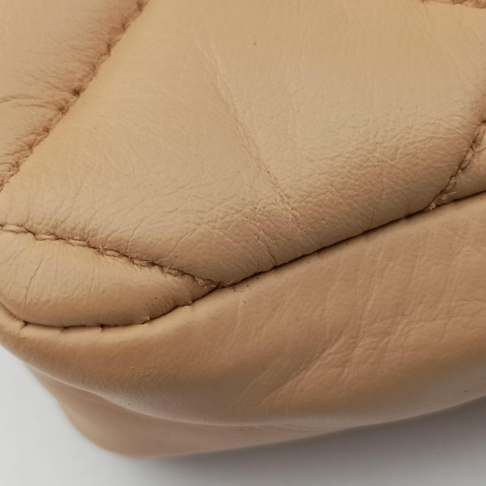 Vintage Chanel Matelasse Beige Lambskin  shoulderbag | stylenewstar