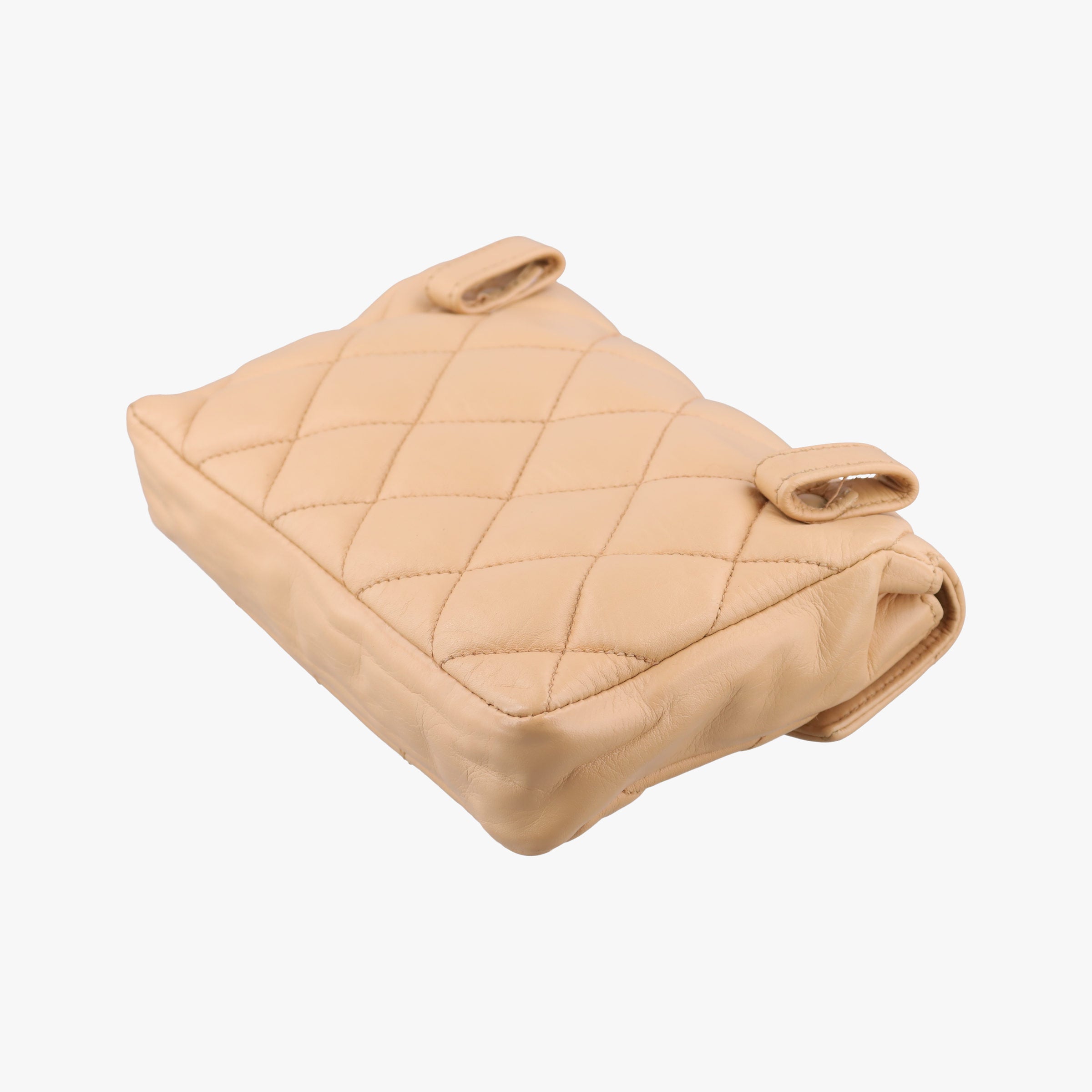 Vintage Chanel Matelasse Beige Lambskin  shoulderbag | stylenewstar