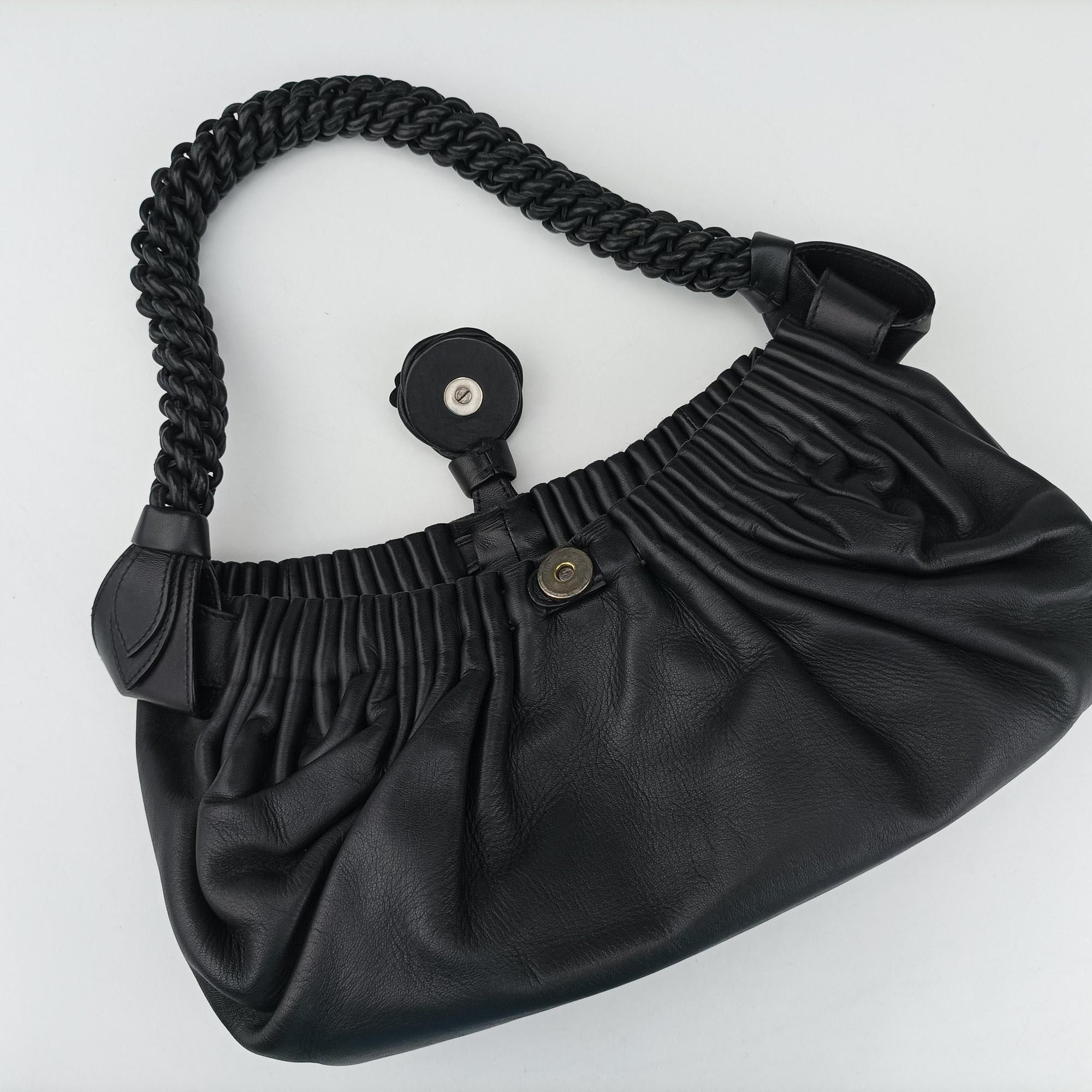 Pre-owned Bottega Veneta Gathered Black Leather  shoulderbag | stylenewstar