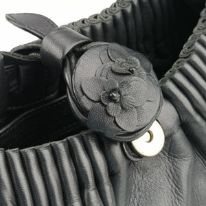 Pre-owned Bottega Veneta Gathered Black Leather  shoulderbag | stylenewstar