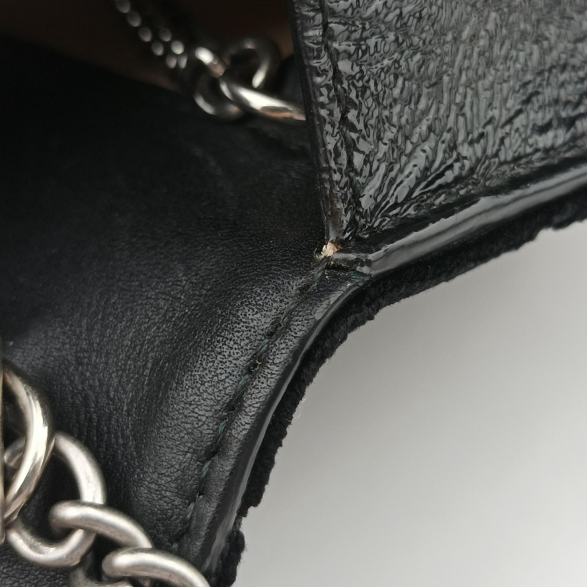Pre-owned Gucci Dionysus Black velour 476432 shoulderbag | stylenewstar