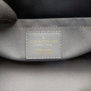 Secondhand Louis Vuitton Versailles Ornament City Keepall Dark Shadow Gray Debossed Monogram M21835 shoulderbag | stylenewstar