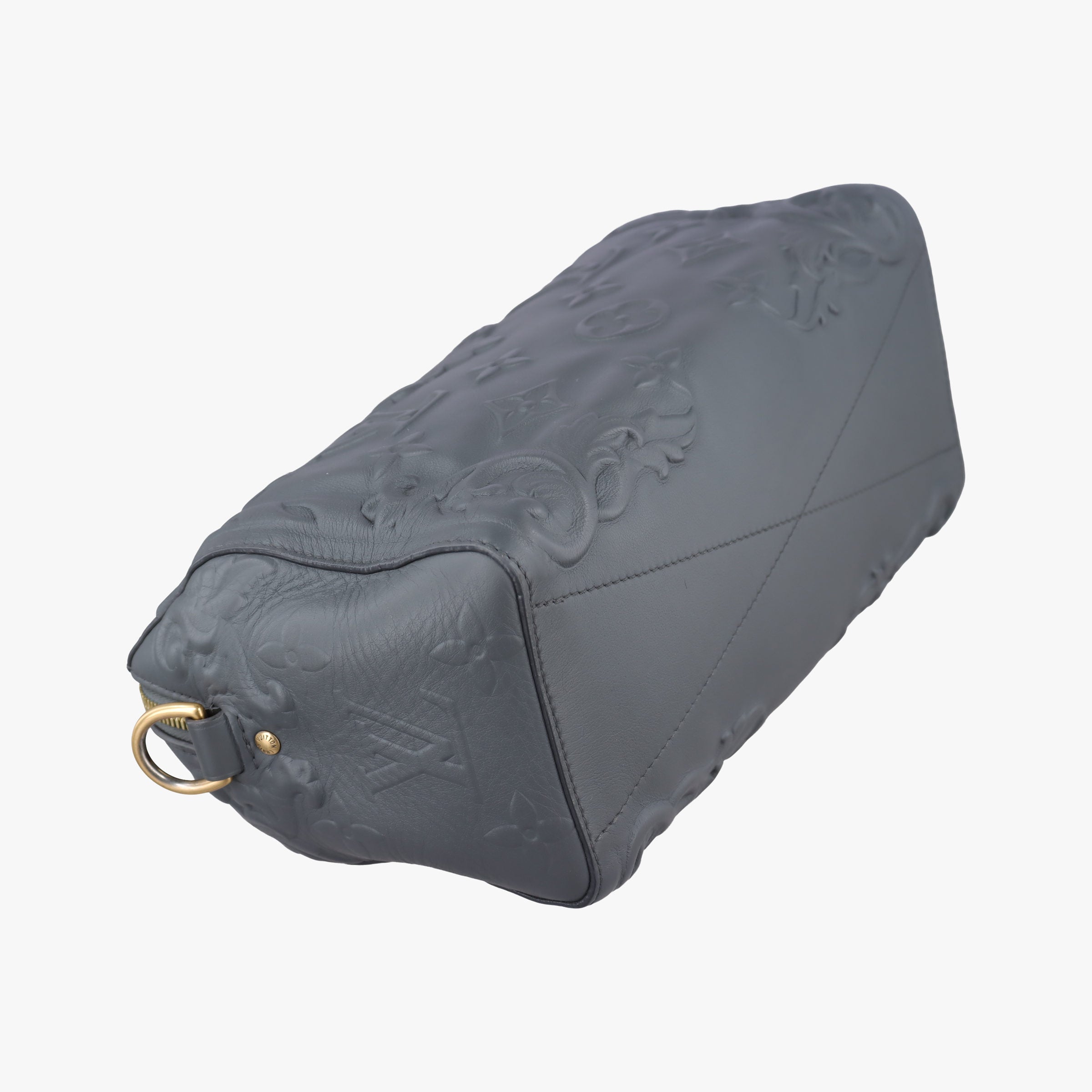 Secondhand Louis Vuitton Versailles Ornament City Keepall Dark Shadow Gray Debossed Monogram M21835 shoulderbag | stylenewstar