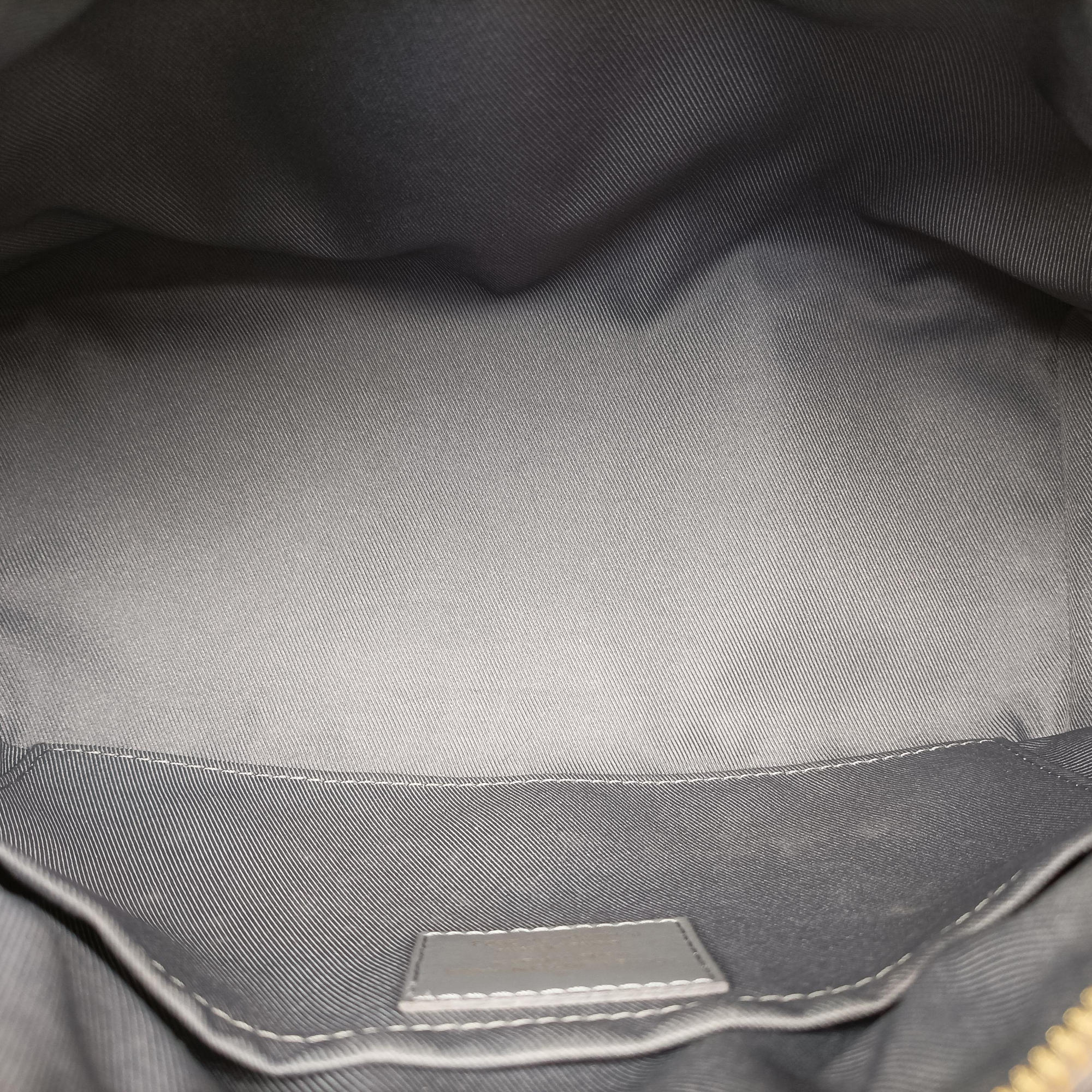 Secondhand Louis Vuitton Versailles Ornament City Keepall Dark Shadow Gray Debossed Monogram M21835 shoulderbag | stylenewstar
