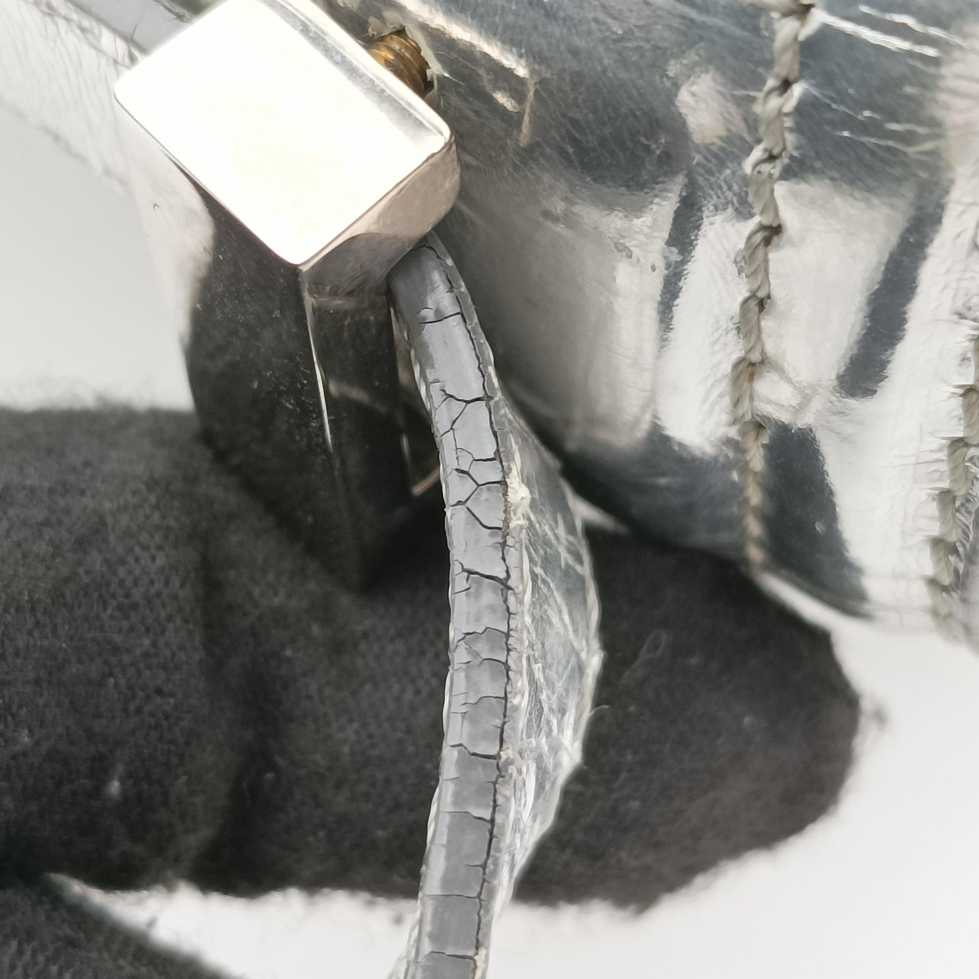 Secondhand Givenchy Pandora Box Silver Patent Leather  shoulderbag | stylenewstar