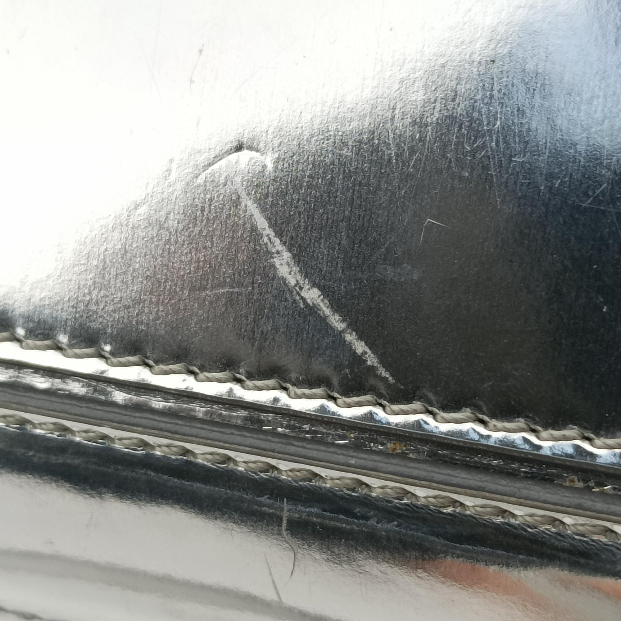 Secondhand Givenchy Pandora Box Silver Patent Leather  shoulderbag | stylenewstar