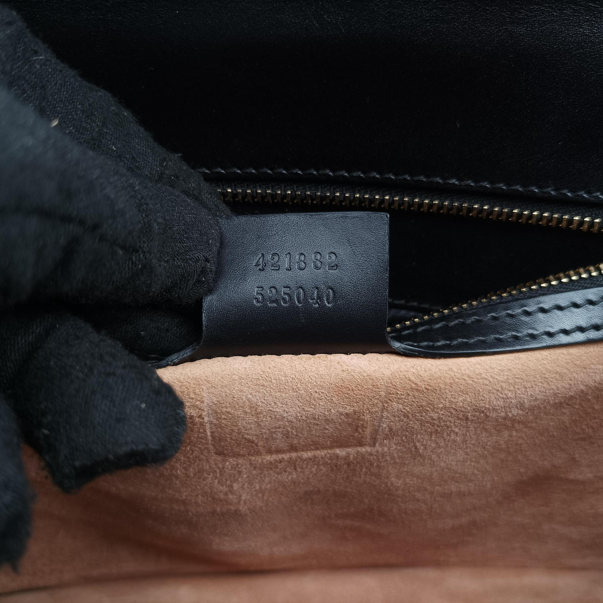 Secondhand Gucci Sylvie Black×green×red Leather 421882 shoulderbag | stylenewstar