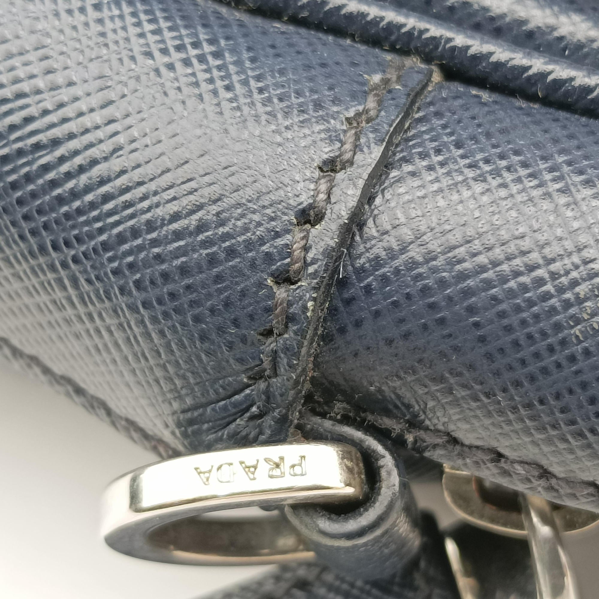 Vintage Prada Triangle Logo Plate Navy Saffiano Leather  shoulderbag | stylenewstar