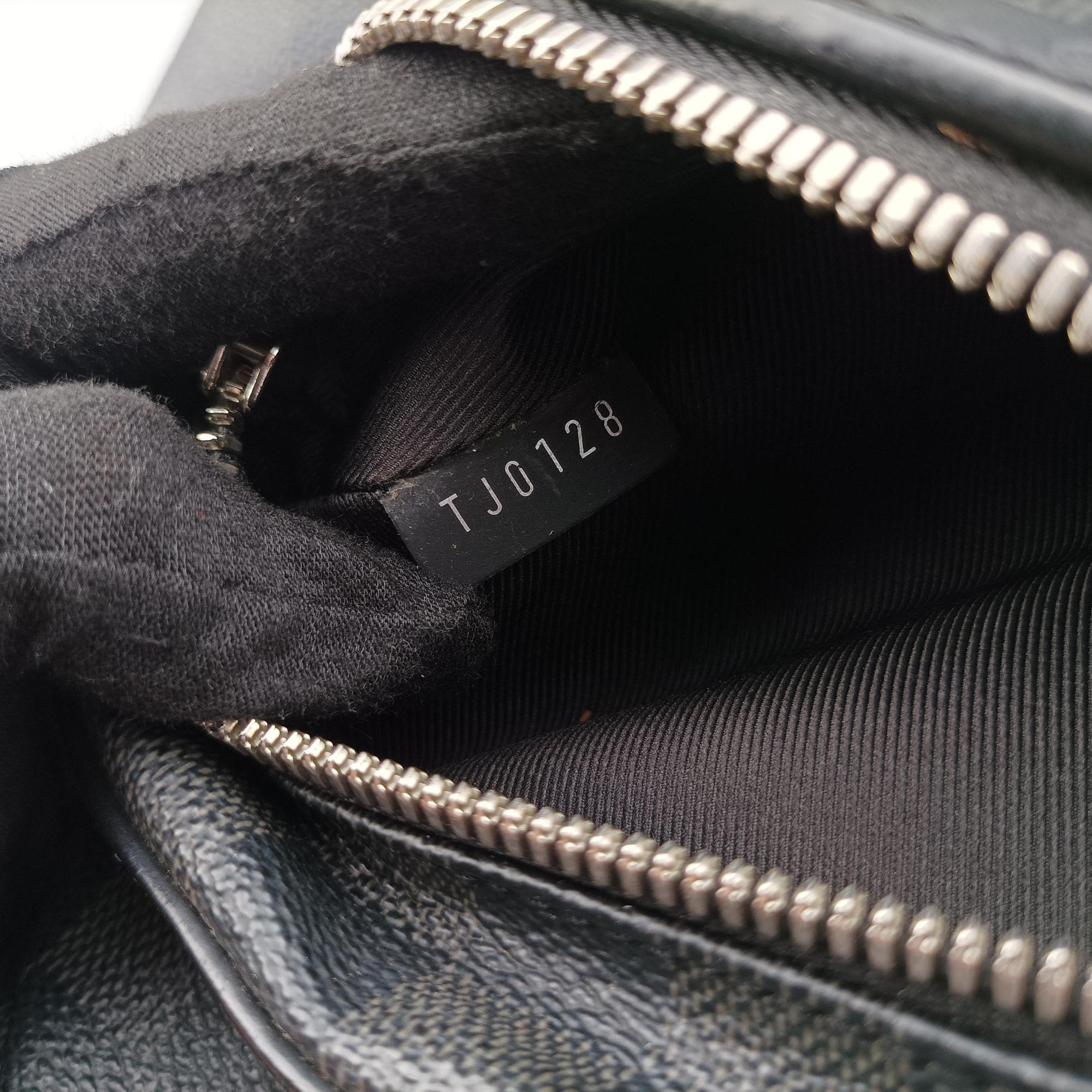 Vintage Louis Vuitton Josh Noir Damier Graphite N41473 backpack/rucksack | stylenewstar