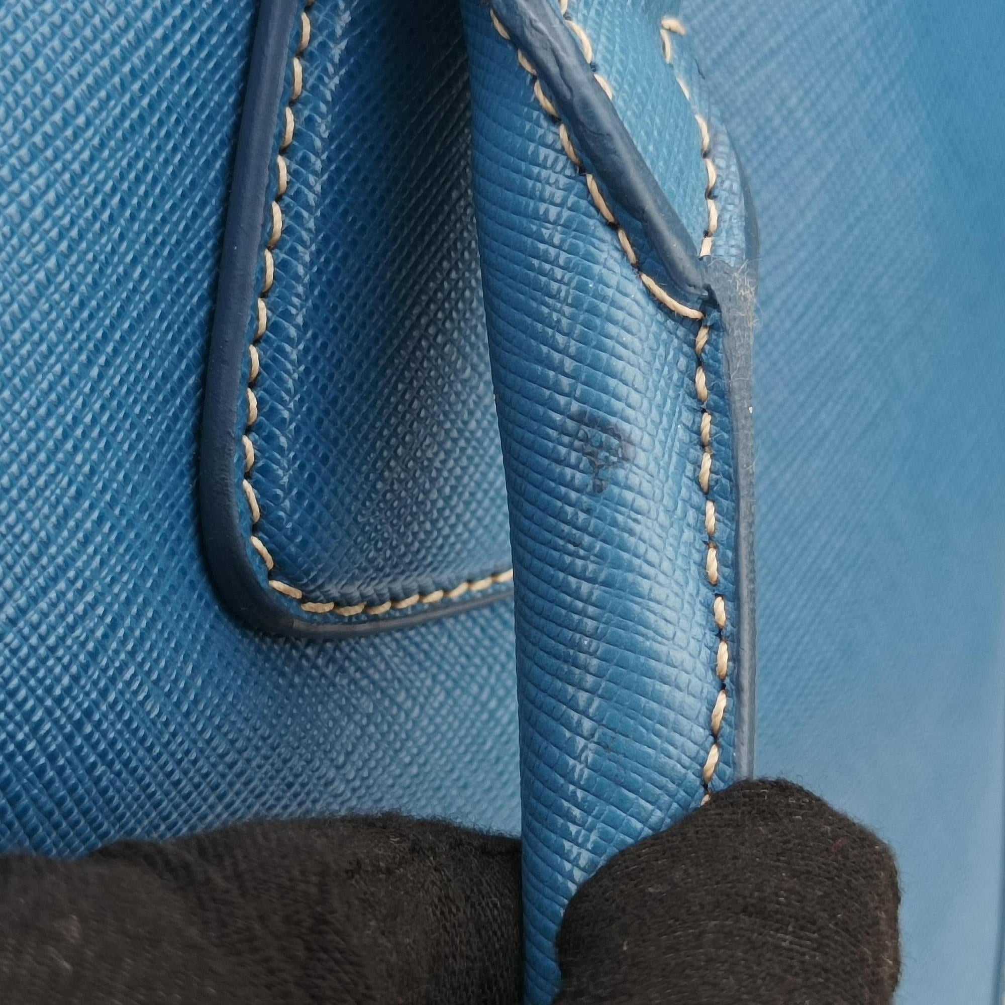 Pre-owned Prada Paradigme Lucido Tote Top Handle Blue SAFFIANO Leather BN2254 handbag | stylenewstar