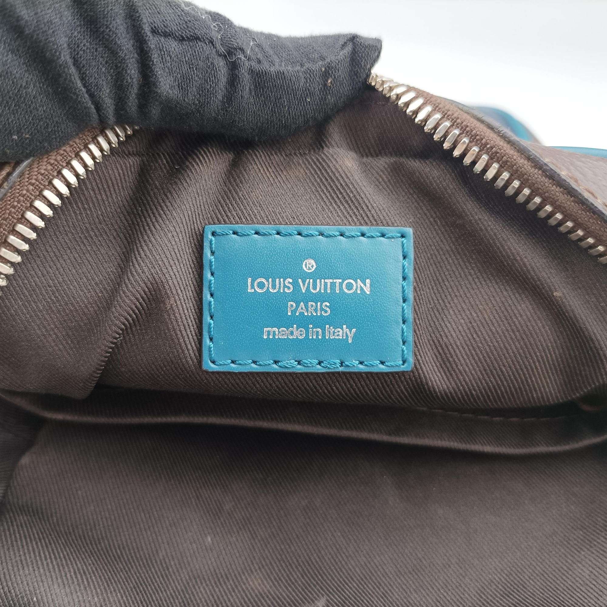 Vintage Louis Vuitton Danube Slim PＭ brown×navy Monogram Canvas×epi M51459 shoulderbag | stylenewstar