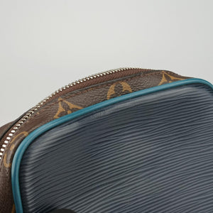 Vintage Louis Vuitton Danube Slim PＭ brown×navy Monogram Canvas×epi M51459 shoulderbag | stylenewstar