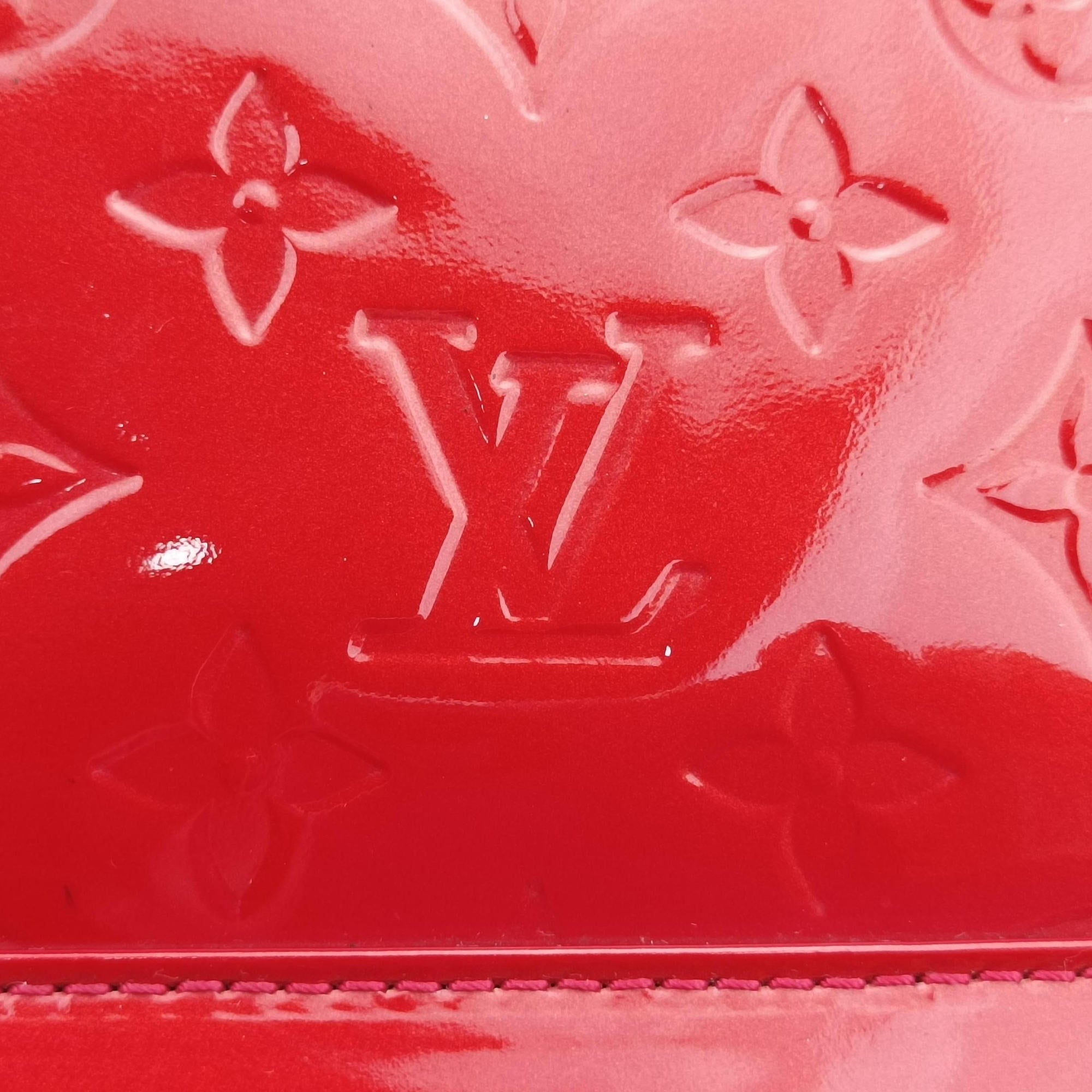 Vintage Louis Vuitton Alma BB CERISE Vernis M90174 shoulderbag | stylenewstar