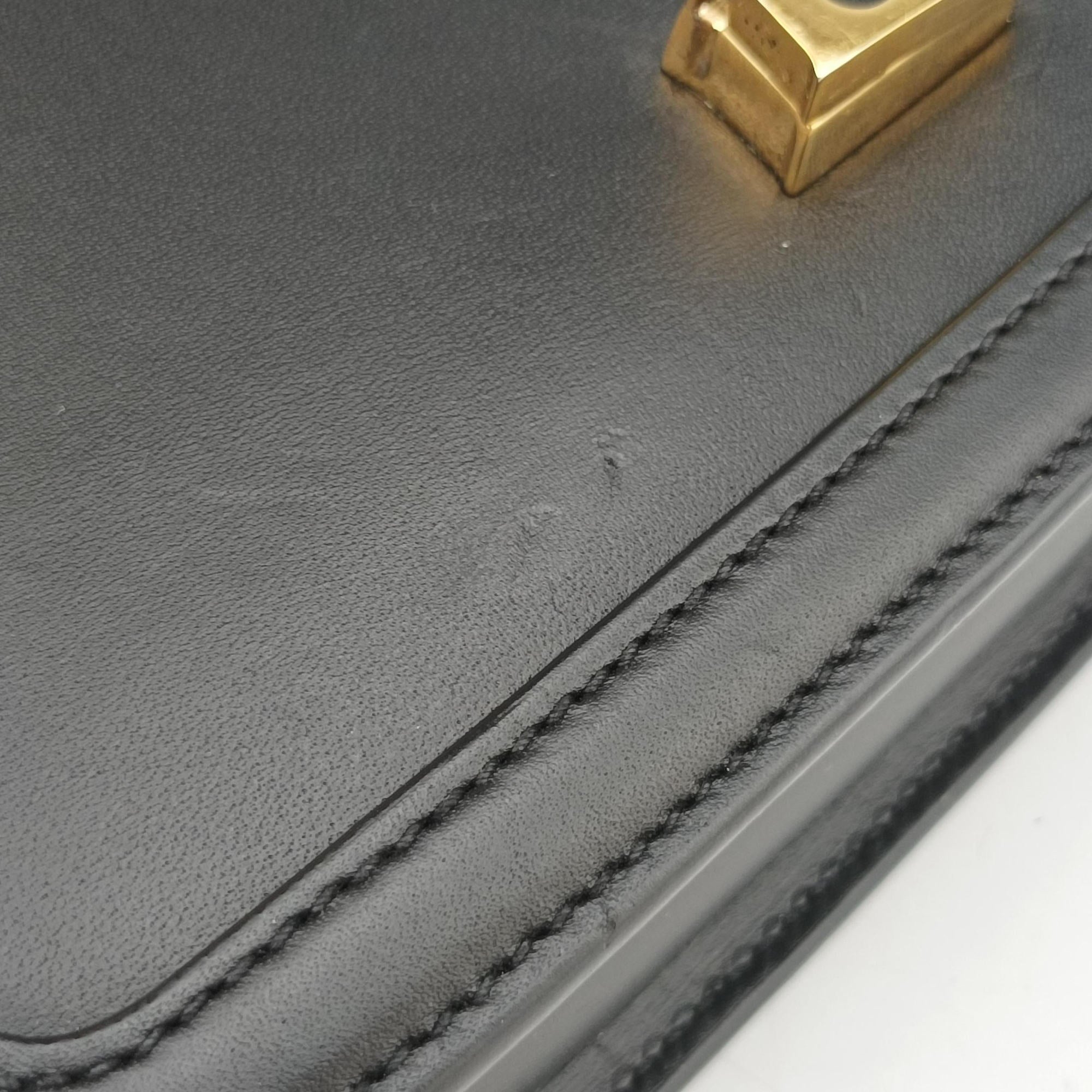 Secondhand Yves Saint Laurent Solferino Black Leather 634306 shoulderbag | stylenewstar
