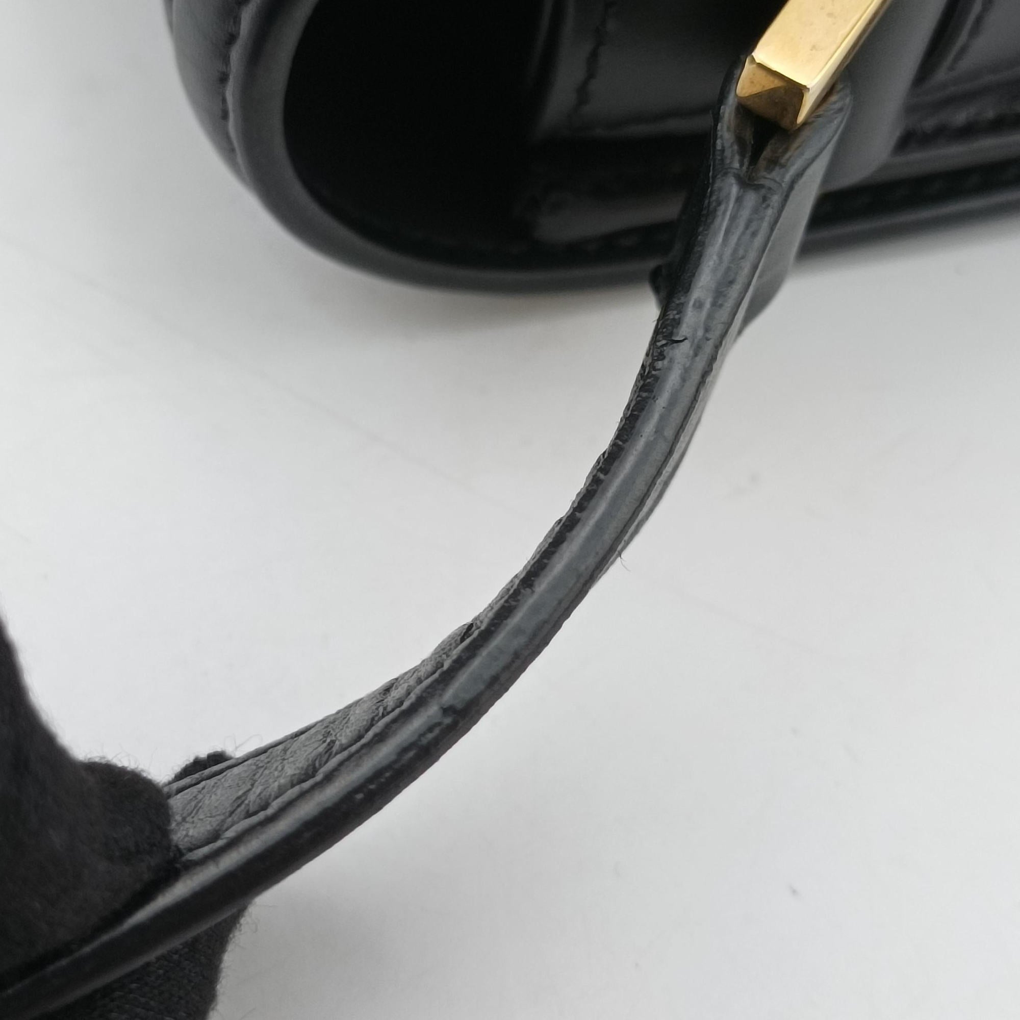 Secondhand Yves Saint Laurent Solferino Black Leather 634306 shoulderbag | stylenewstar