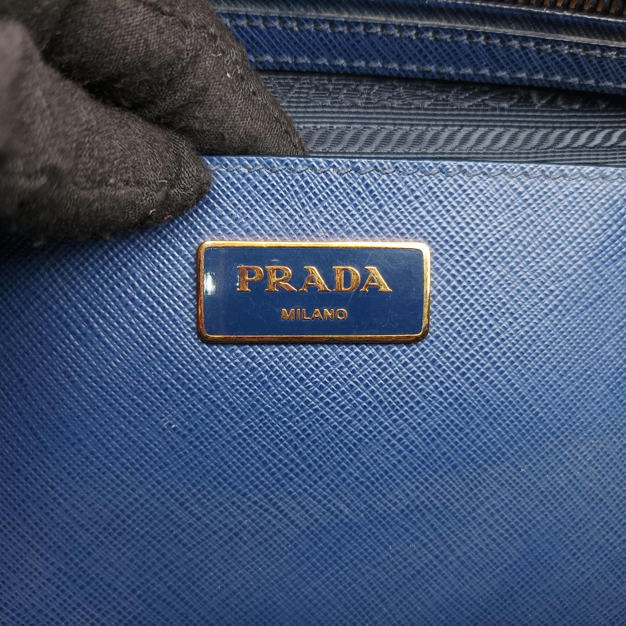 Pre-owned Prada Galleria Blue SAFFIANO Leather BN1786 handbag | stylenewstar