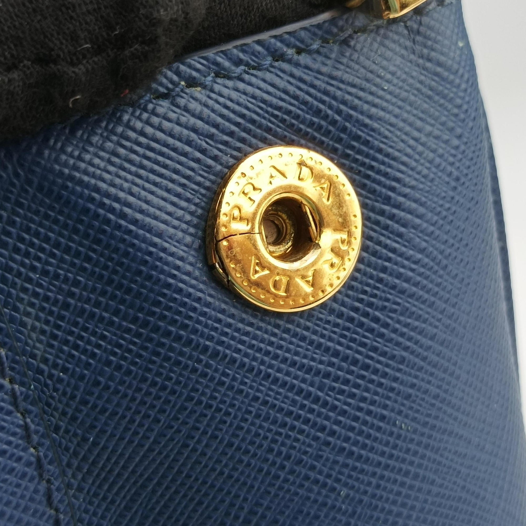 Pre-owned Prada Galleria Blue SAFFIANO Leather BN1786 handbag | stylenewstar