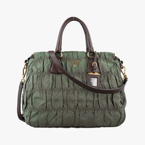 Pre-owned Prada Gaufre Green nylon BN1935 shoulderbag | stylenewstar