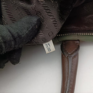 Pre-owned Prada Gaufre Green nylon BN1935 shoulderbag | stylenewstar