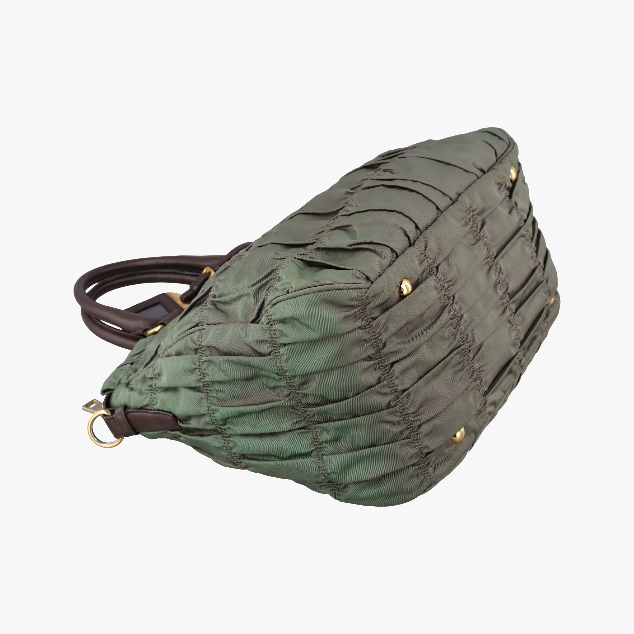 Pre-owned Prada Gaufre Green nylon BN1935 shoulderbag | stylenewstar