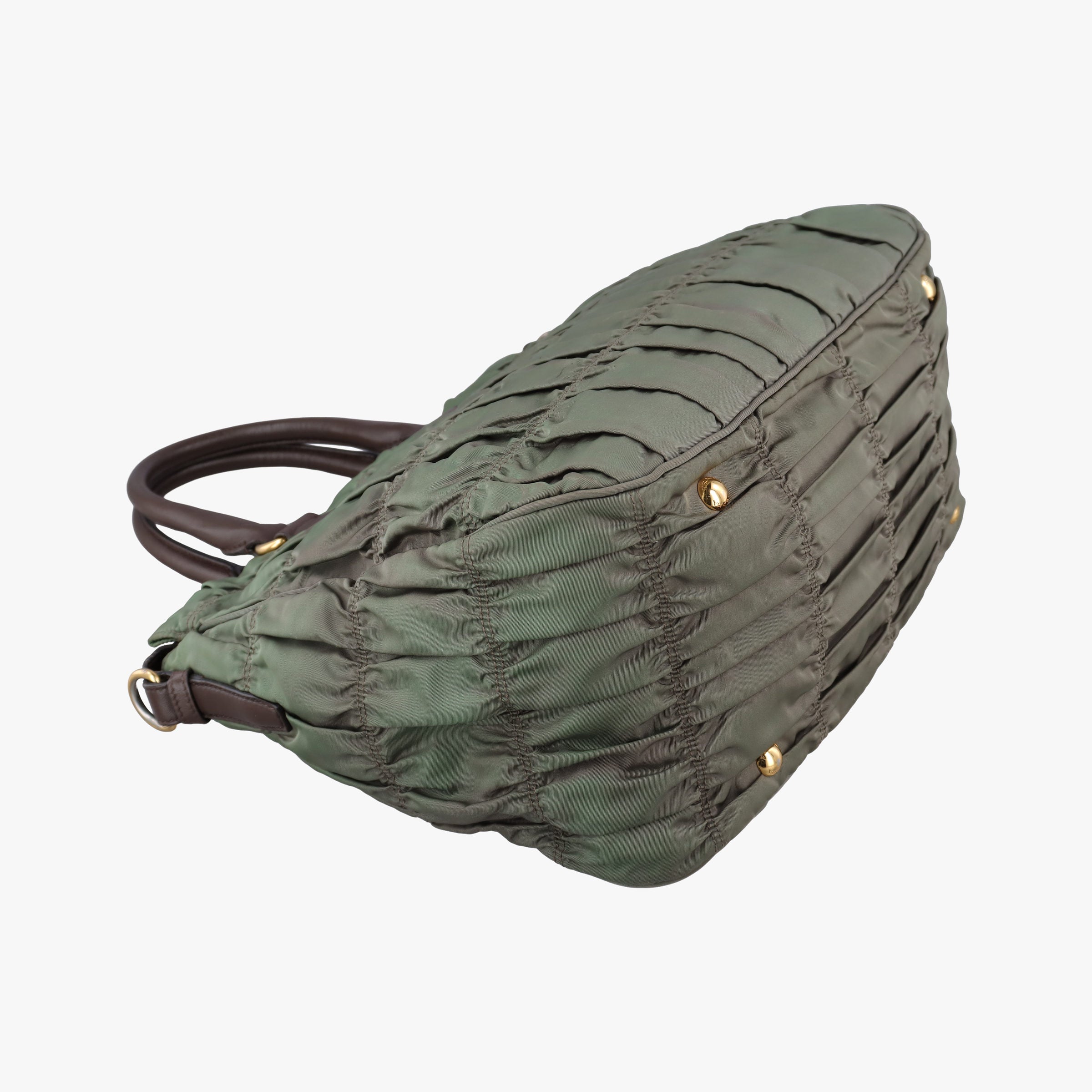 Pre-owned Prada Gaufre Green nylon BN1935 shoulderbag | stylenewstar