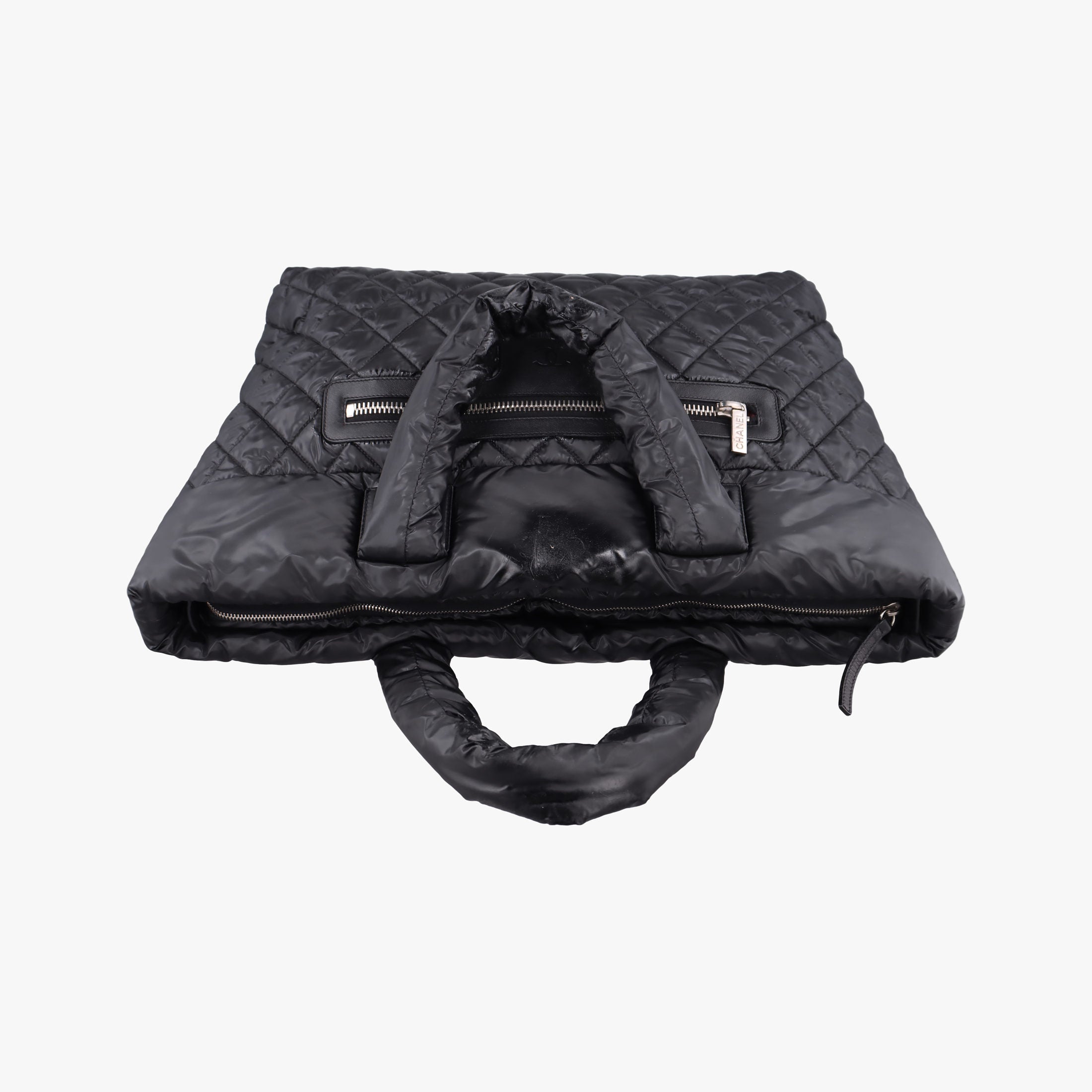 Pre-owned Chanel Coco Cocoon Black nylon A48610 handbag | stylenewstar