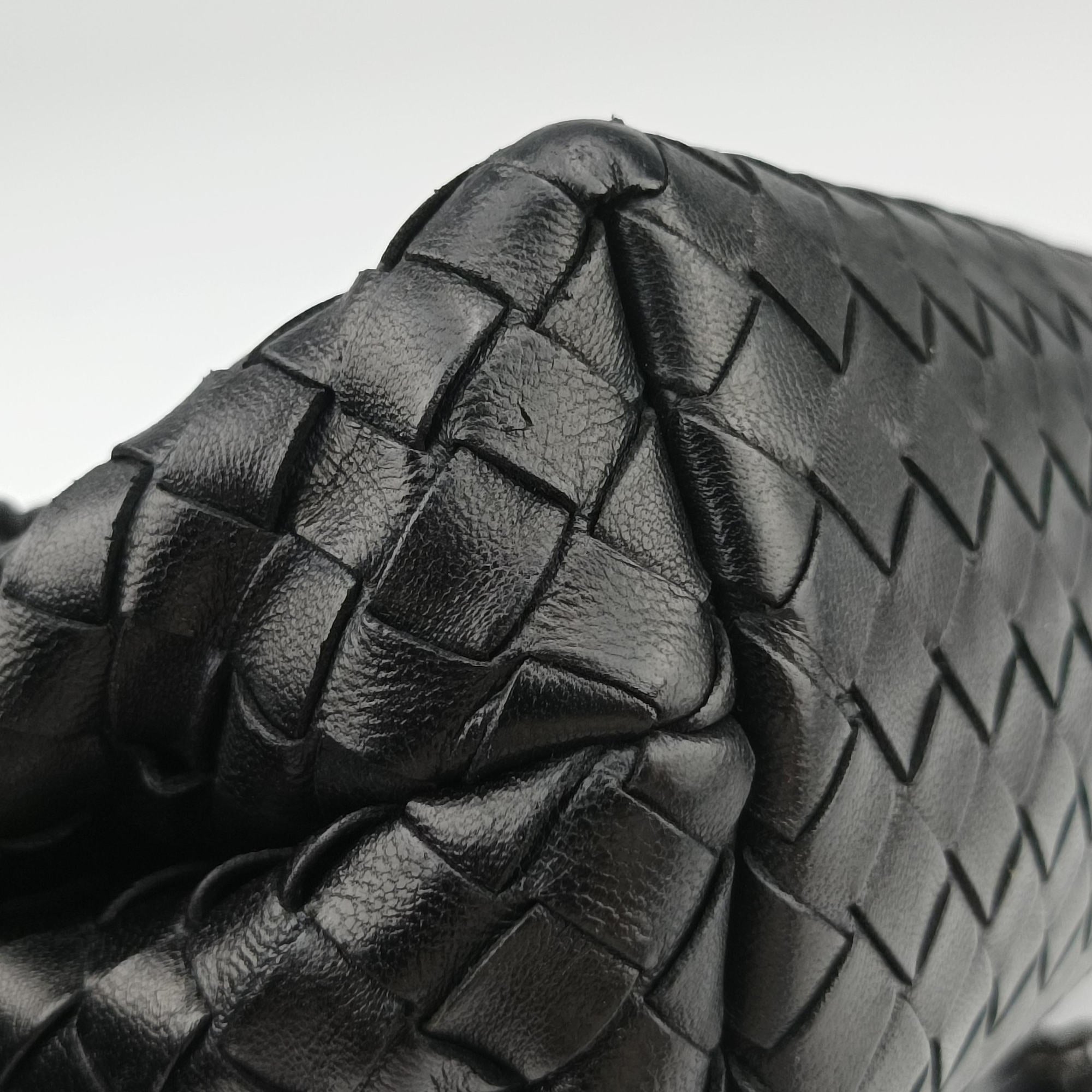 Pre-owned Bottega Veneta Intrecciato Olimpia Black lambskin  shoulderbag | stylenewstar