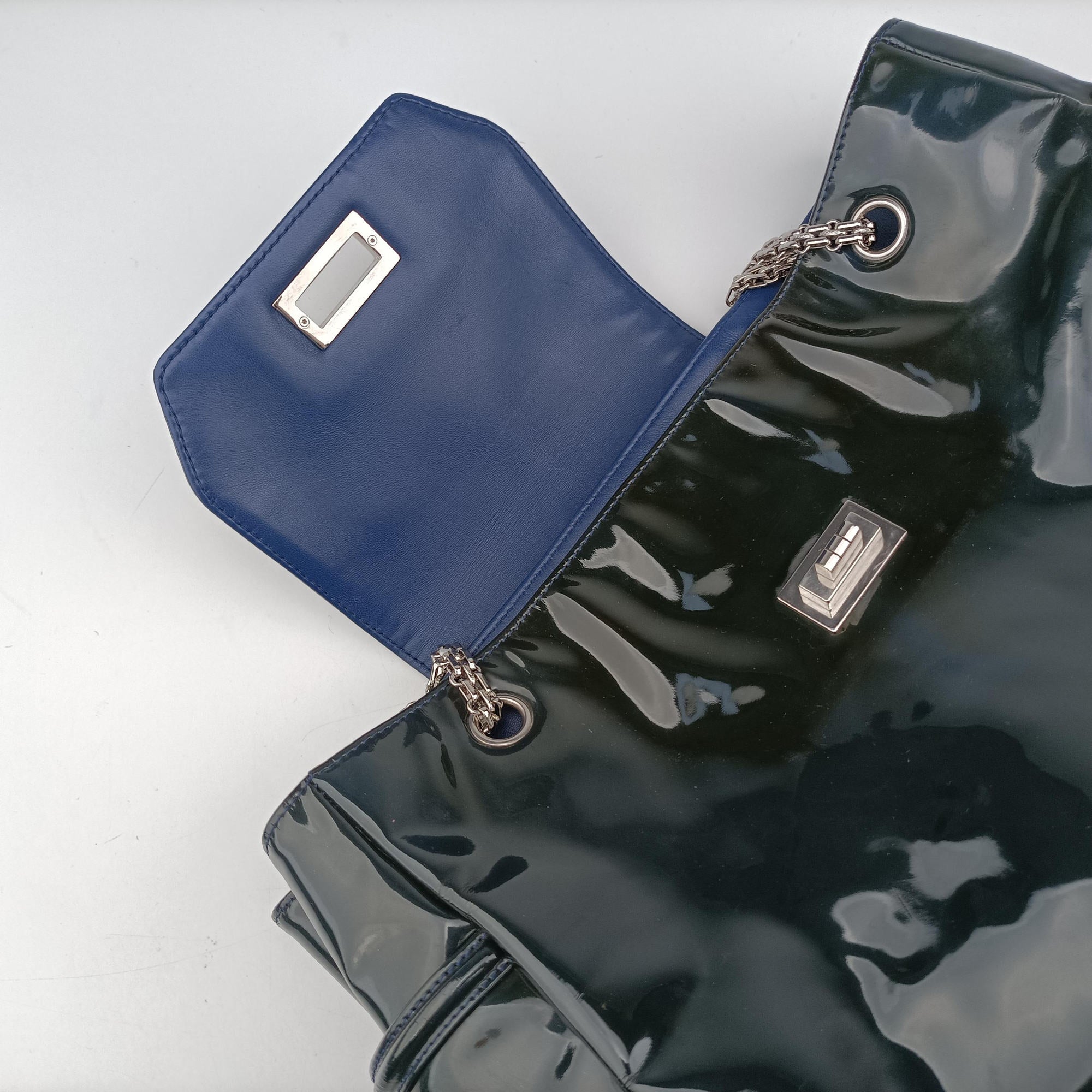 Pre-owned Chanel Mademoiselle Lock Bijoux Dark Navy Blue Patent Leather A46824 shoulderbag | stylenewstar