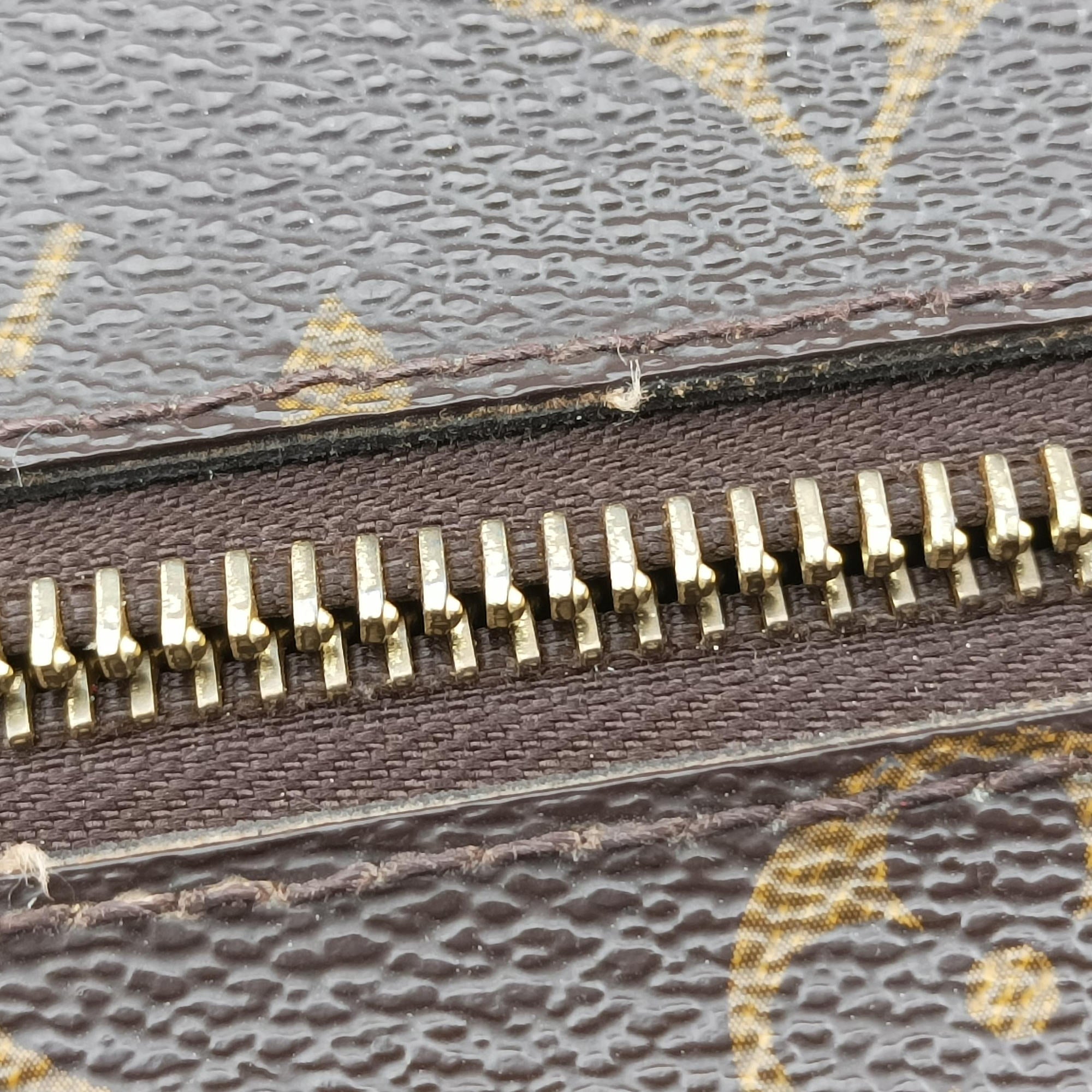 Secondhand Louis Vuitton Pochette Metis MM Brown Monogram Canvas M44875 shoulderbag | stylenewstar