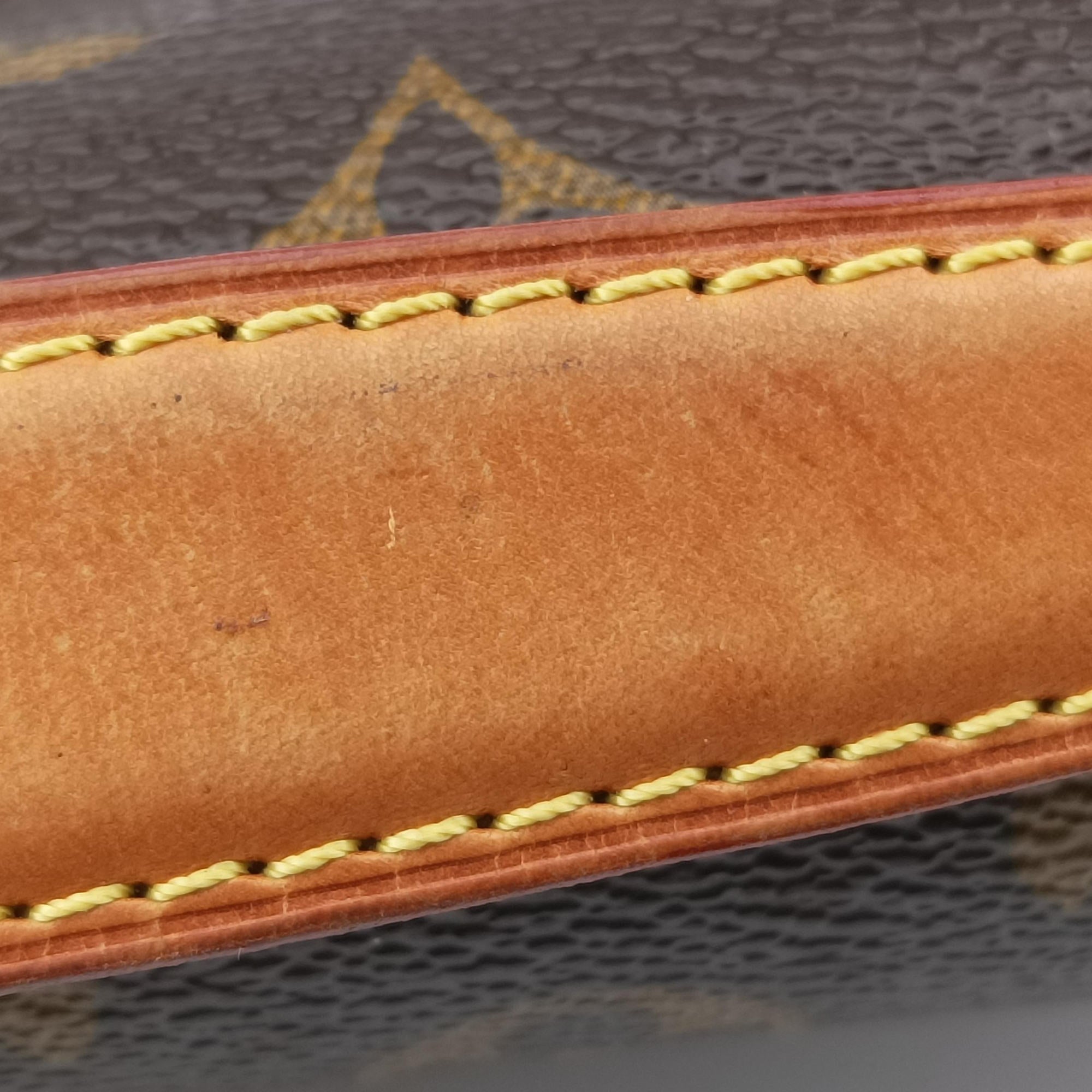 Secondhand Louis Vuitton Pochette Metis MM Brown Monogram Canvas M44875 shoulderbag | stylenewstar