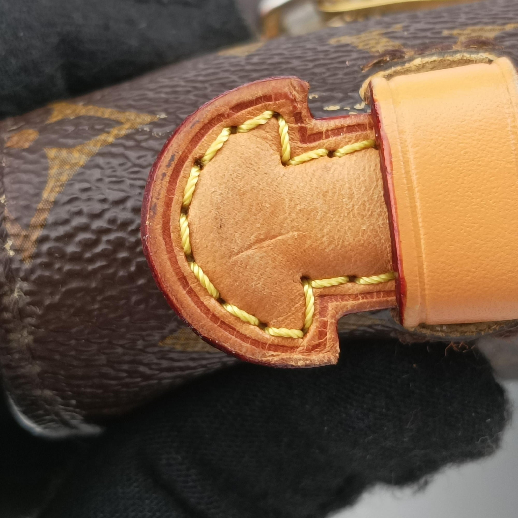 Secondhand Louis Vuitton Pochette Metis MM Brown Monogram Canvas M44875 shoulderbag | stylenewstar