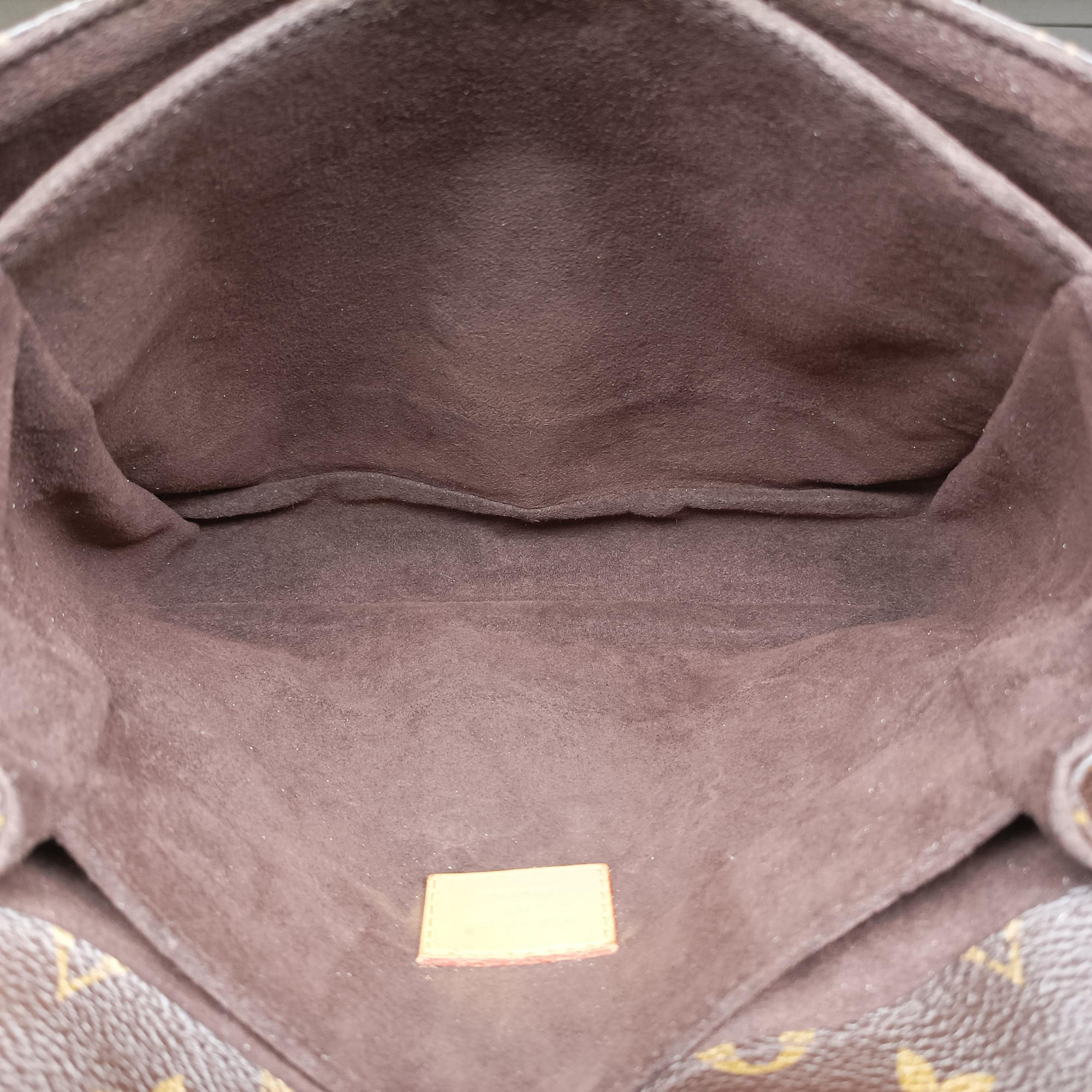 Secondhand Louis Vuitton Pochette Metis MM Brown Monogram Canvas M44875 shoulderbag | stylenewstar