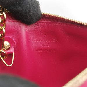 Vintage Louis Vuitton Pochette Cles Pomme d'Amour Vernis M93559 coinpurse | stylenewstar
