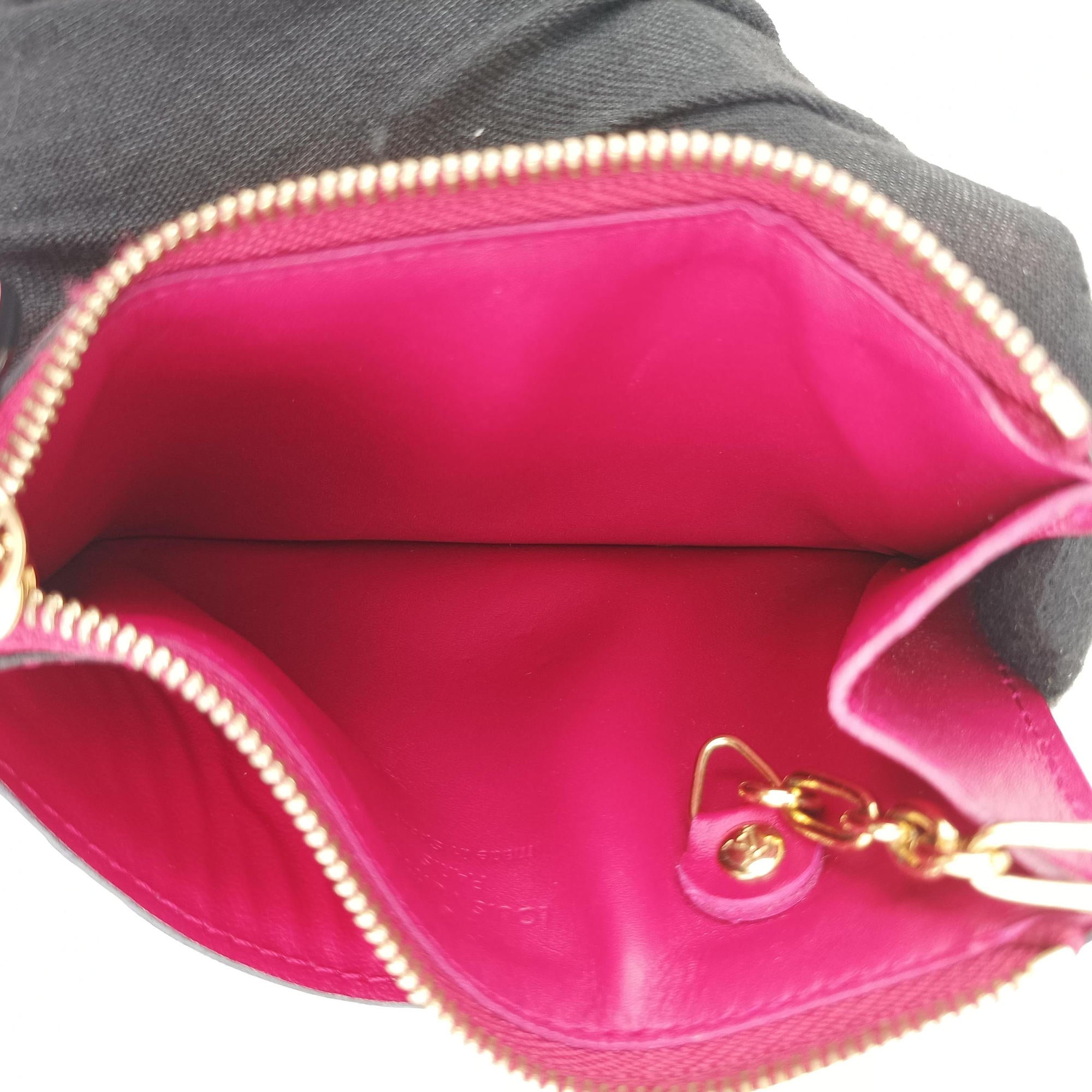Vintage Louis Vuitton Pochette Cles Pomme d'Amour Vernis M93559 coinpurse | stylenewstar