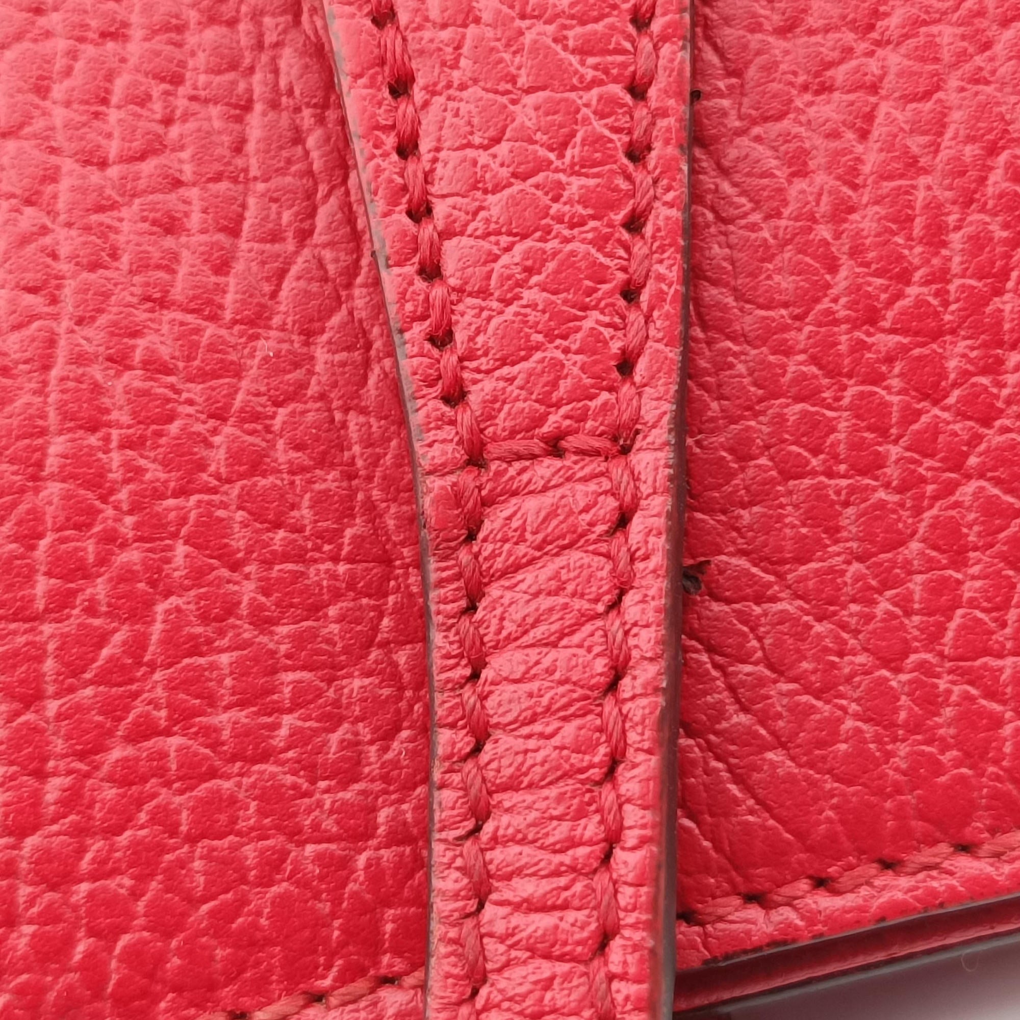 Vintage Gucci Swing Red Leather 368827 shoulderbag | stylenewstar