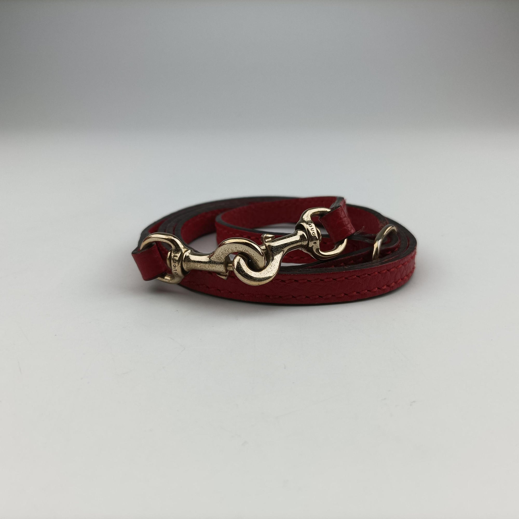 Vintage Gucci Swing Red Leather 368827 shoulderbag | stylenewstar