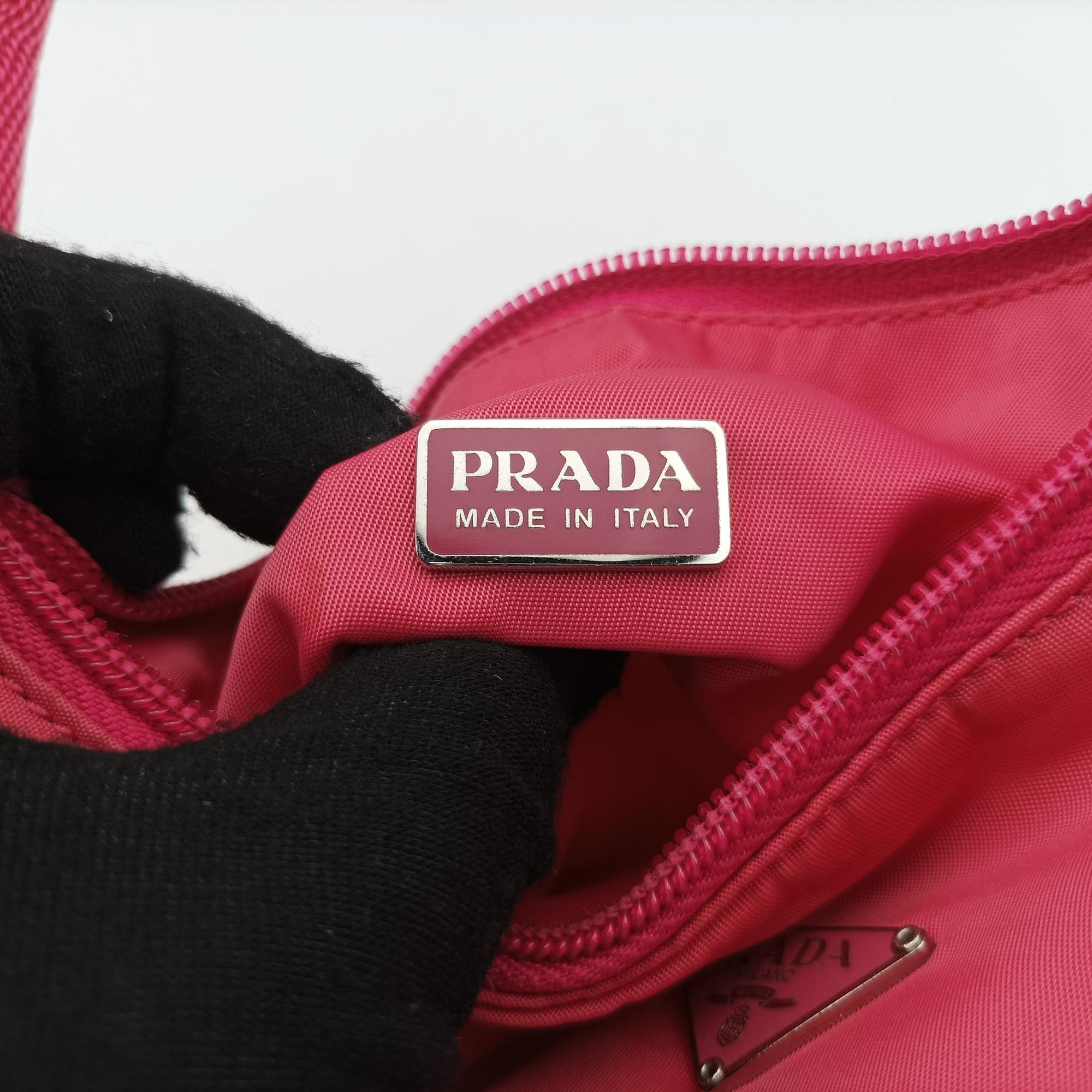 Pre-owned Prada Re-Edition2000 Pink nylon 1NE515 handbag | stylenewstar