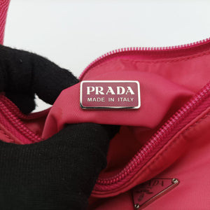 Pre-owned Prada Re-Edition2000 Pink nylon 1NE515 handbag | stylenewstar