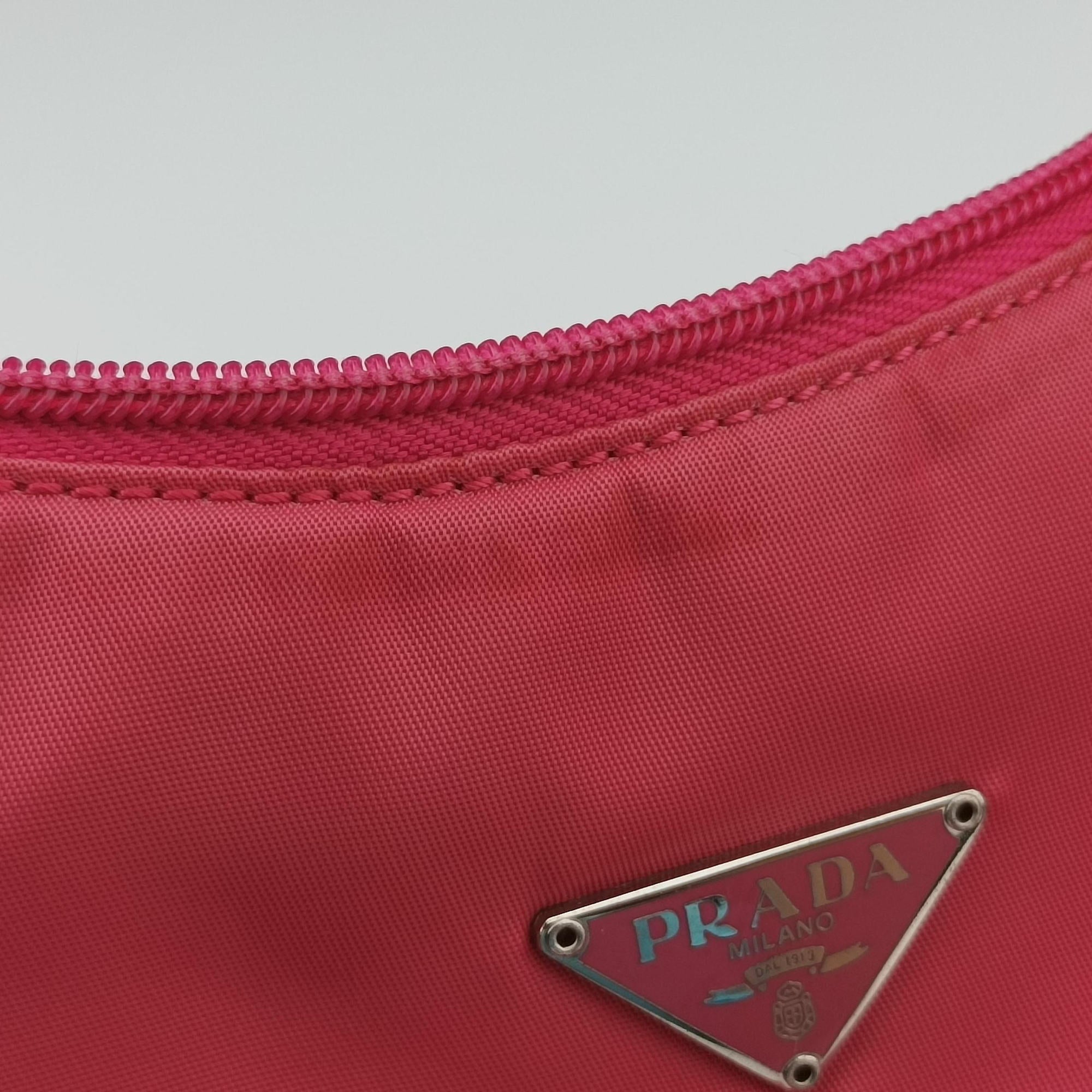 Pre-owned Prada Re-Edition2000 Pink nylon 1NE515 handbag | stylenewstar