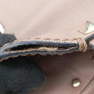 Pre-owned Valentino Rockstud Beige Leather  shoulderbag | stylenewstar