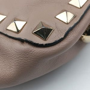 Pre-owned Valentino Rockstud Beige Leather  shoulderbag | stylenewstar